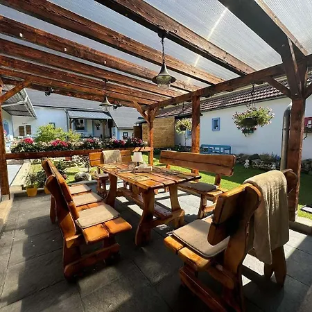 Statek Brezina (Slapanice, Brno-Country)